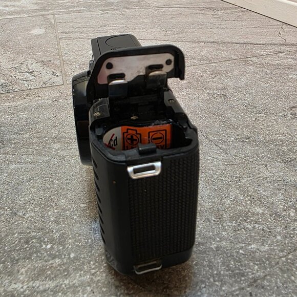 Canon Autoboy2 QD AF35M II Sure Shot 35mm Point Shoot Made In Japan *parts only* - Picture 8 of 10